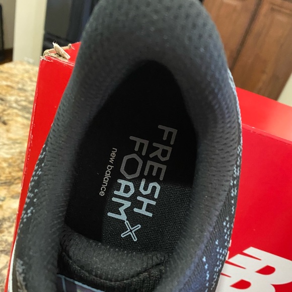 NWT NEW BALANCE RUNNING COURSE - Picture 7 of 11